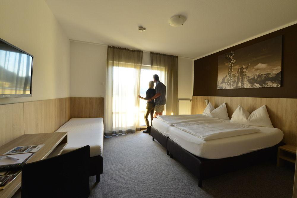 Fairhotel Hochfilzen B&B Экстерьер фото
