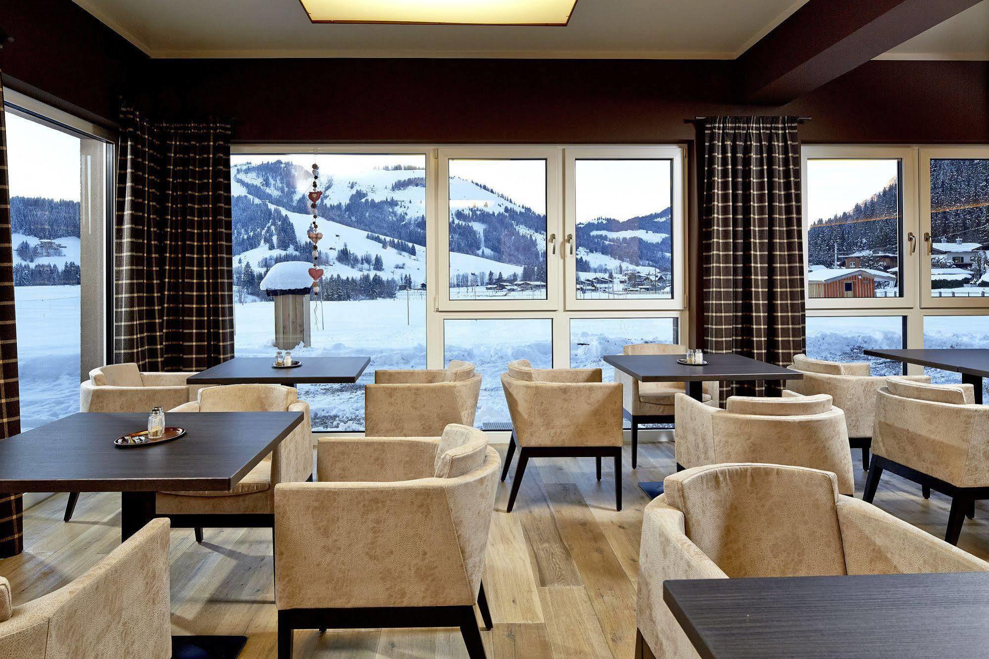 Fairhotel Hochfilzen B&B Экстерьер фото