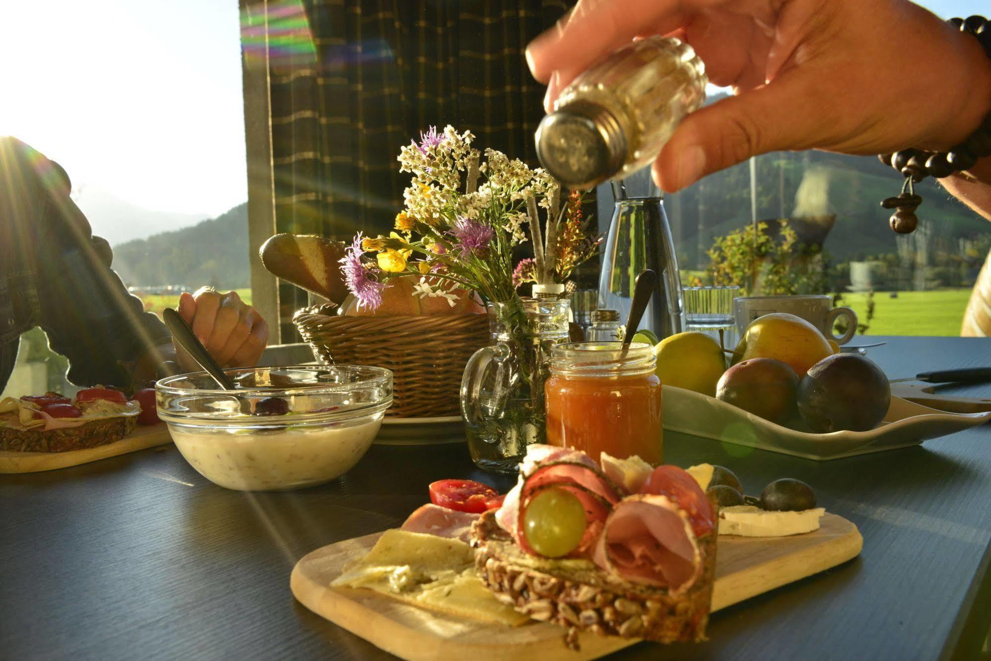 Fairhotel Hochfilzen B&B Экстерьер фото